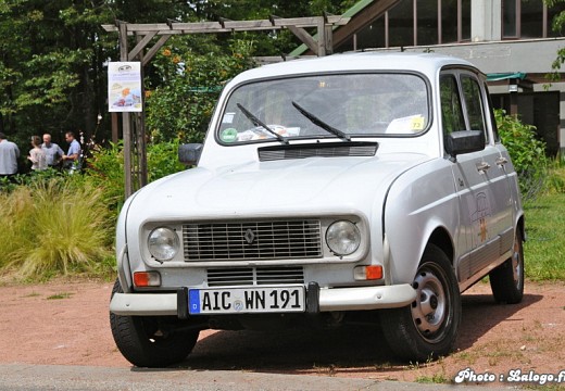 50 ans Renault 4 044