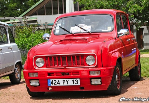50 ans Renault 4 046