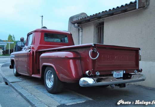 chevrolet apache 32 1959 - ford f100 1955 custom 020