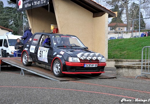 1er Rallye Lyonnais Monts et Coteaux 2010 015