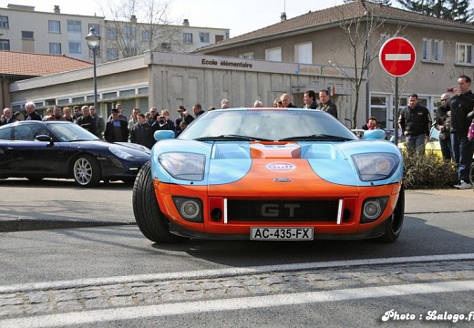 V8 V12 Mars 2011 081