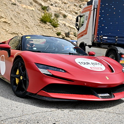 Tour Auto 2023 : Ferrari modernes
