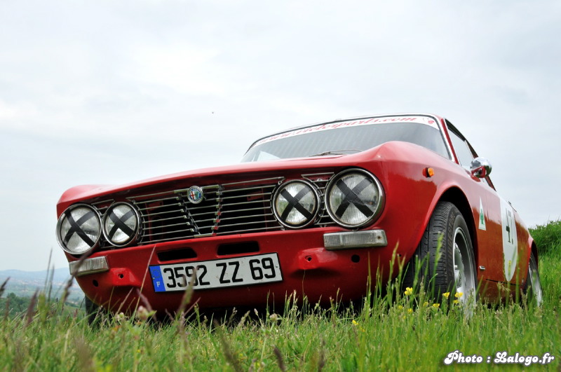 Alfa_Romeo_2000_GTV_Bertone_08.JPG